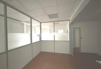 Bureau à vendre - 100 m²