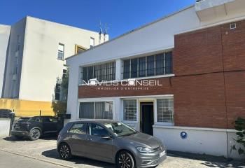 Bureau à vendre - 188 m²