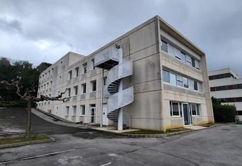 Bureau à vendre - 1194 m²