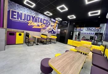 Local commercial à vendre - 243 m²