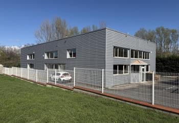 Location bureau - 303 m²