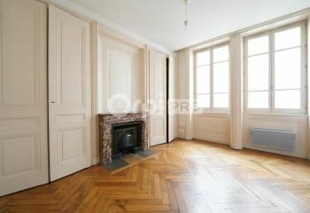 Vente bureau Lyon 6 proche métro et bus