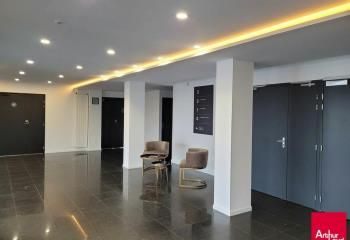 Location bureau - 2484 m²