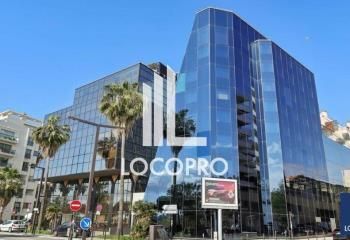 Location bureaux Nice Ouest Californie - Tram, bus et parking