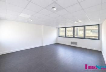 Location bureau - 52 m²