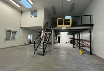 Location local d'activité Fontenay-Trésigny - Parc sécurisé