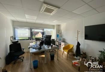Location bureau meublé Nantes - Proche bus ligne 85, gare et aéroport