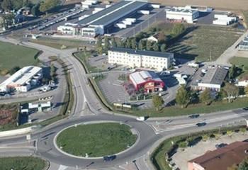 Vente bâtiment Persan - ZI Chemin Vert - Photovoltaïque