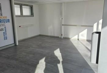 Location local commercial Bouguenais - Proche tram Les Couëts