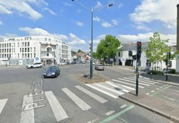 Location local commercial Place Zola - Nantes
