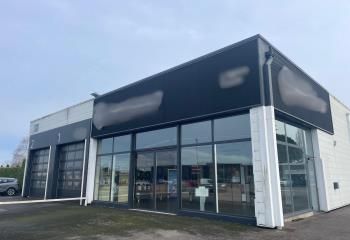 Location local commercial Verdun-sur-Garonne - Proche commerces