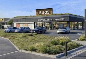 Location local commercial Décines-Charpieu - Proche Groupama Stadium