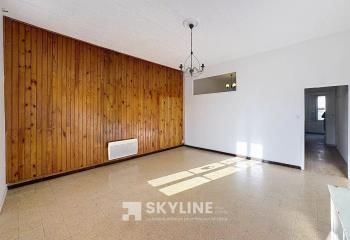 Vente immeuble rapport Marseille 13 - Rue commerciale