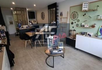 Location local commercial Crossac - Centre-ville à fort passage