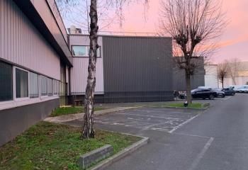 Location entrepôt Aubervilliers - Site clos sécurisé proche métro