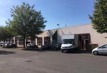 Location local d'activité Ivry-sur-Seine - Accès sécurisé 24/7