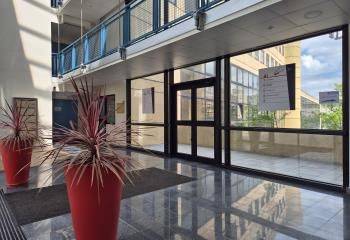 Vente bureaux Lognes - Proximité RER A et commerces