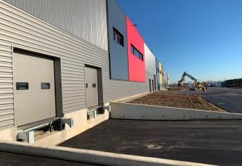 Location local d'activité Louvres - Proche A1/A3 et CDG