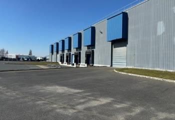 Location local d'activité Ormes - Accès A10 et D2157