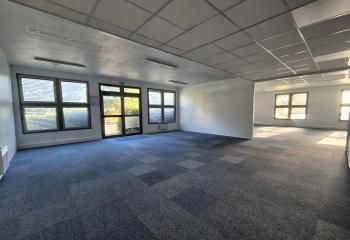 Location bureaux Torcy - Parc d'entreprises accessible 24h/24