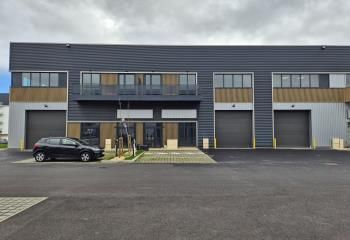 Location local d'activité Chalifert - Accès PL et porte sectionnelle