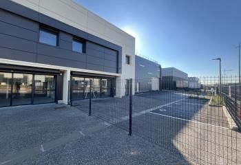 Location local d'activité Le Mesnil-Amelot - Proche A104 et Roissy-CDG