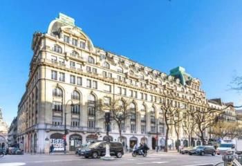 Bureaux à louer Paris 9 - Rénové, immeuble haussmannien
