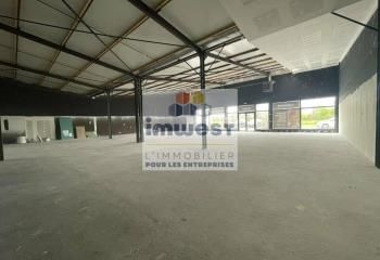 Location local commercial La Chapelle-des-Fougeretz - Route du Meuble