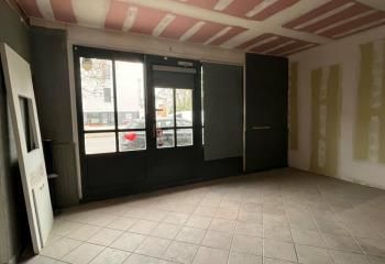 Location local commercial Vannes - Axe très passant