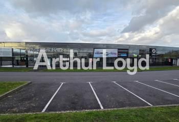 Vente local commercial Mondeville - 3 300 m²