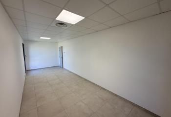 Bureau à vendre Lorgues - Pôle santé, centre-ville proche