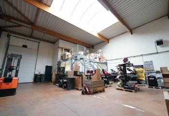 Location local d'activité Décines-Charpieu - Hauteur 6 m