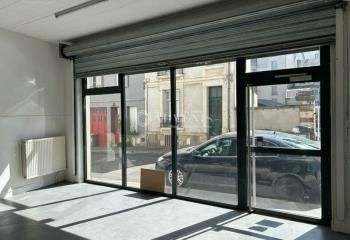 Vente bureau ou commerce Tours centre - Proche bus, tramway et gare
