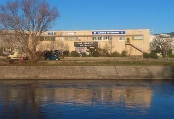 Vente bureau Manosque - Zone d'activité avec Decathlon