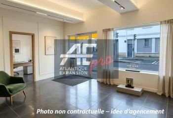 Vente local commercial angle de rue Saint-Nazaire centre