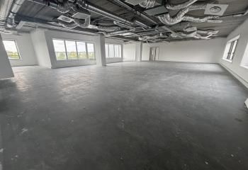 Bureaux à louer Villeneuve-d'Ascq - Métro 4 cantons et Stade Pierre Mauroy