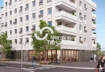 Location local commercial Montpellier Port Marianne