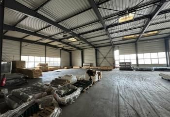 Locaux d'activité et stockage à vendre Lignières-de-Touraine - Proche A85