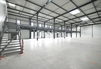 Location local d'activité Villefontaine - Accès A43 immédiat