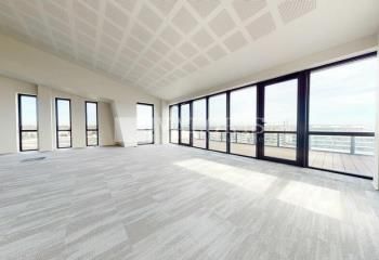 Bureaux neufs à vendre Vénissieux - Proche métro D et tramway T4