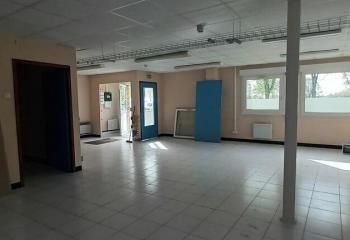 Bureaux à louer La Frénaye - Parc paysagé avec parking