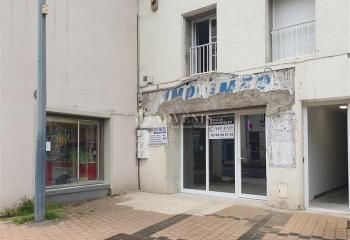 Location local commercial - 150 m²