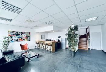 Location local d'activité Mundolsheim - Proche autoroutes