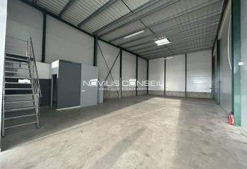 Location activité/entrepôt - 225 m²