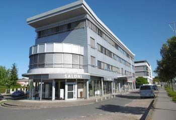 Location local commercial Mérignac - RDC