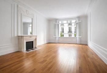 Vente bureau Paris 17 - Immeuble haussmannien près boulevard Courcelles