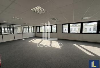 Bureaux à louer Sophia Antipolis - Proche gare routière et place Bermond