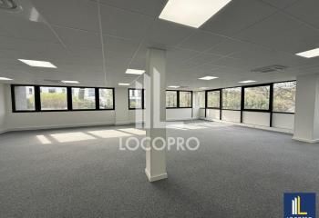 Bureaux à louer Sophia Antipolis - Proche gare routière et place Bermond