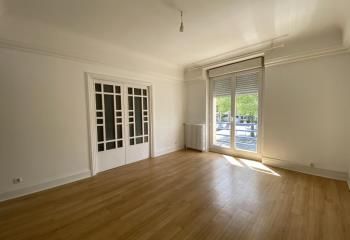 Location bureaux Lorient centre - Proche commerces et transports