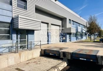 Location local d'activité La Courneuve - Proche périphérique et A1